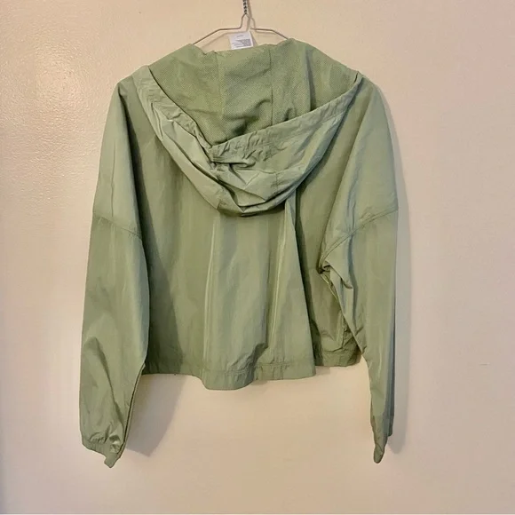 NWOT DSG Sage Green Hooded Twitch Cropped Utility Jacket XS - Picture 6 of 11